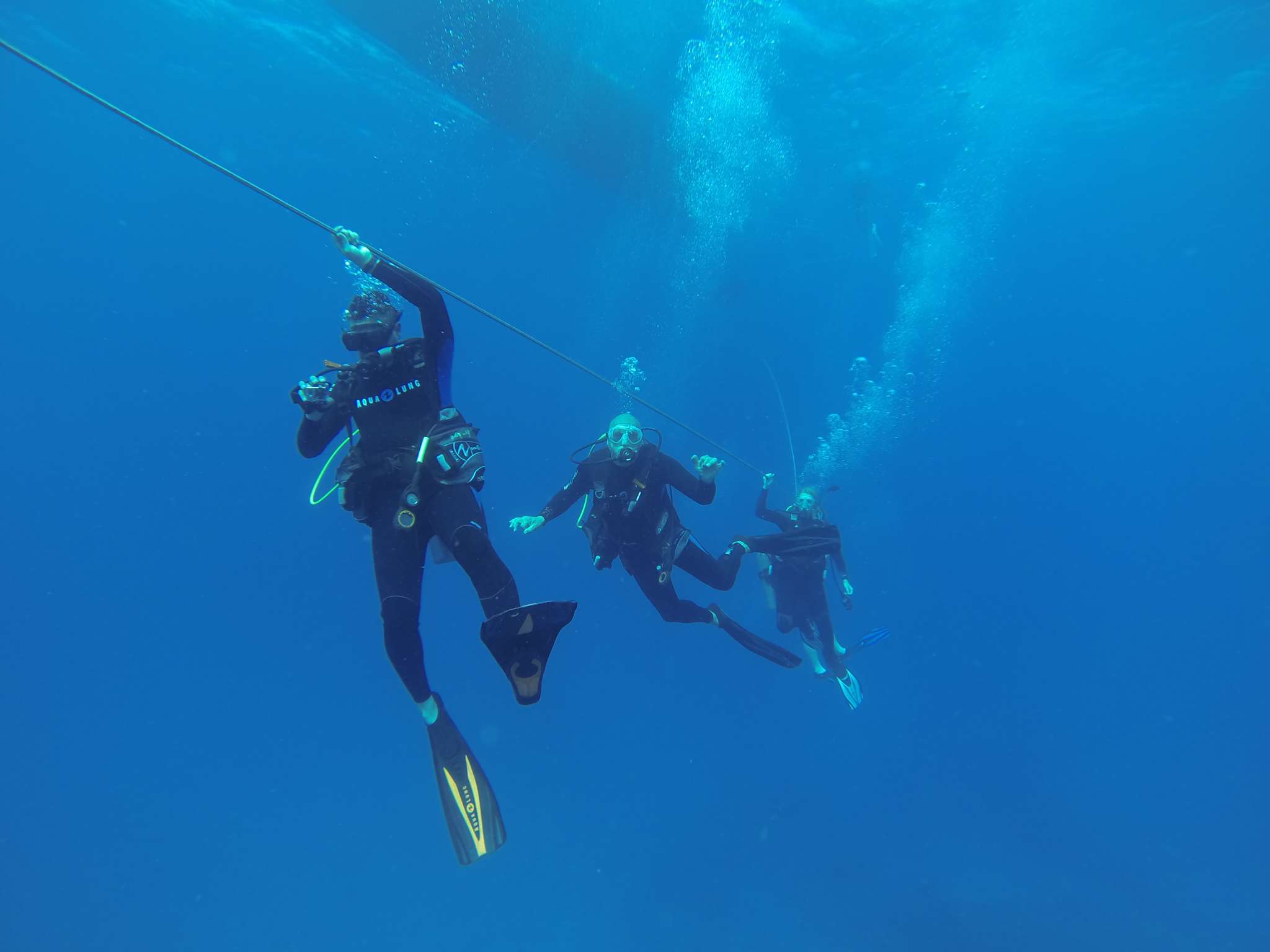 The Best Drift Dive in Maunalua Bay is Fantasy Reef