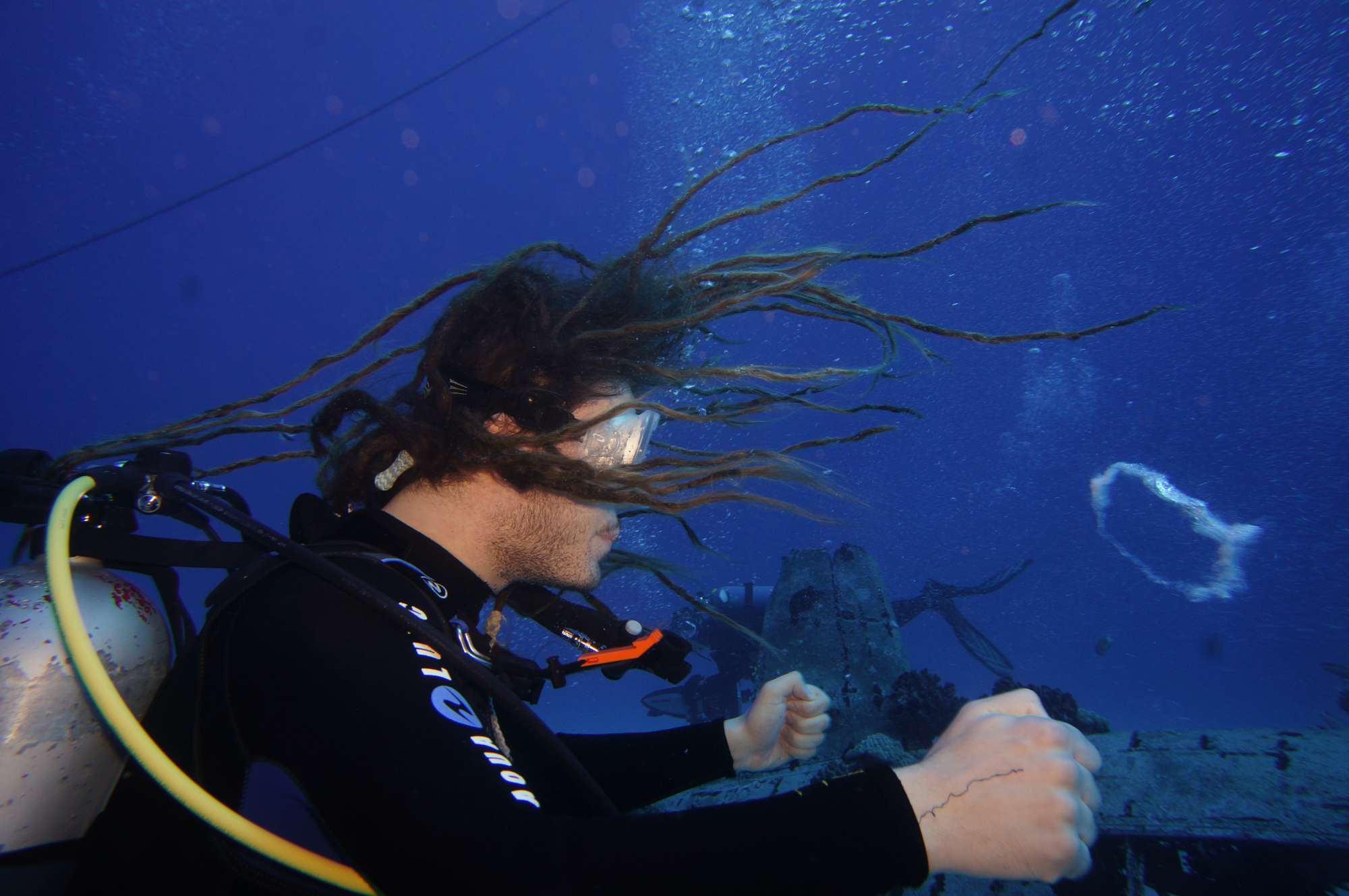 DIVING THE CORSAIR AIRPLANE