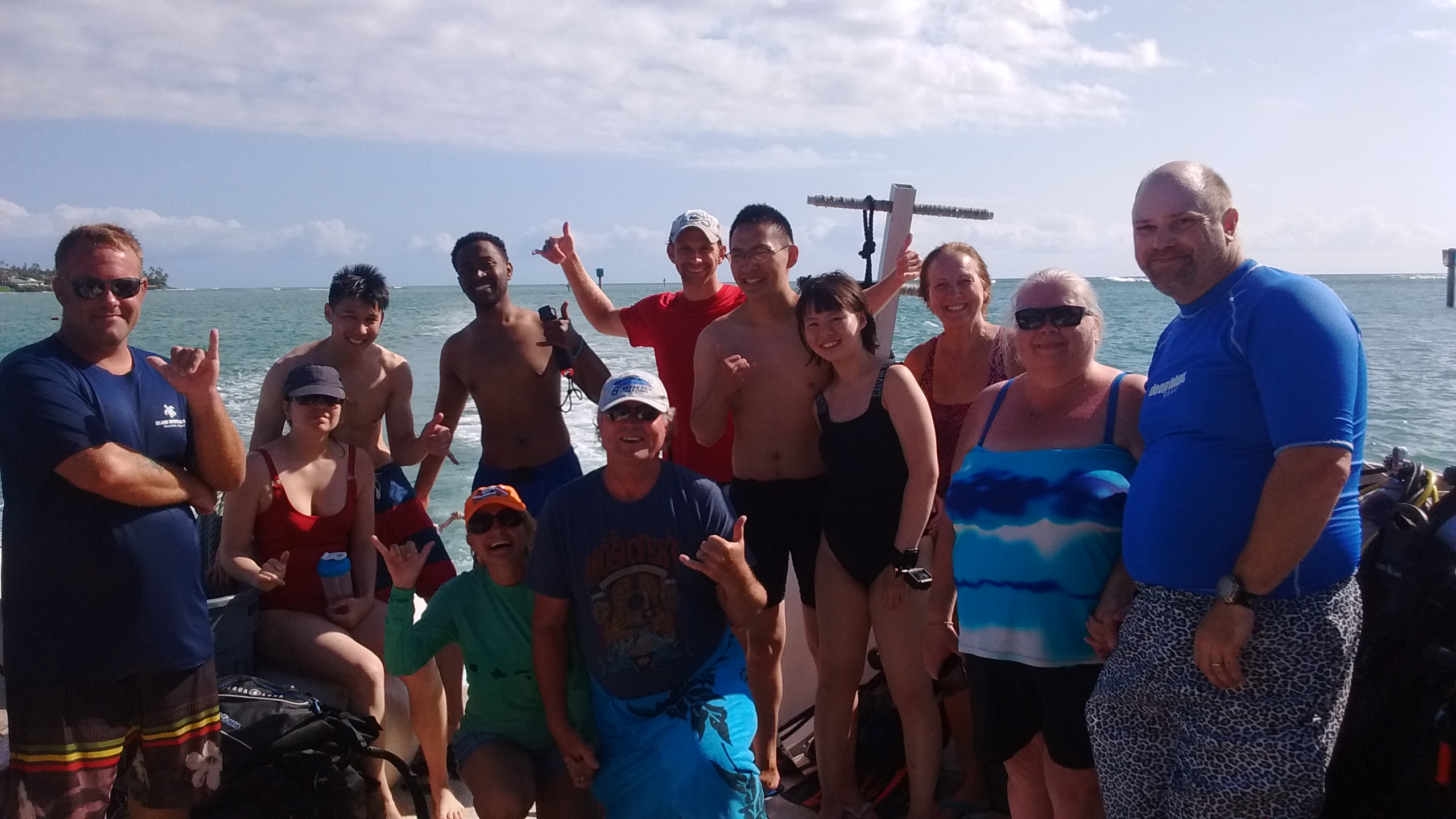 Shakas All Around for Another Great Day of Diving!